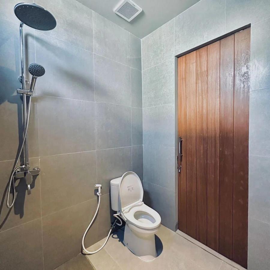 Mega Canggu Guest House Екстер'єр фото